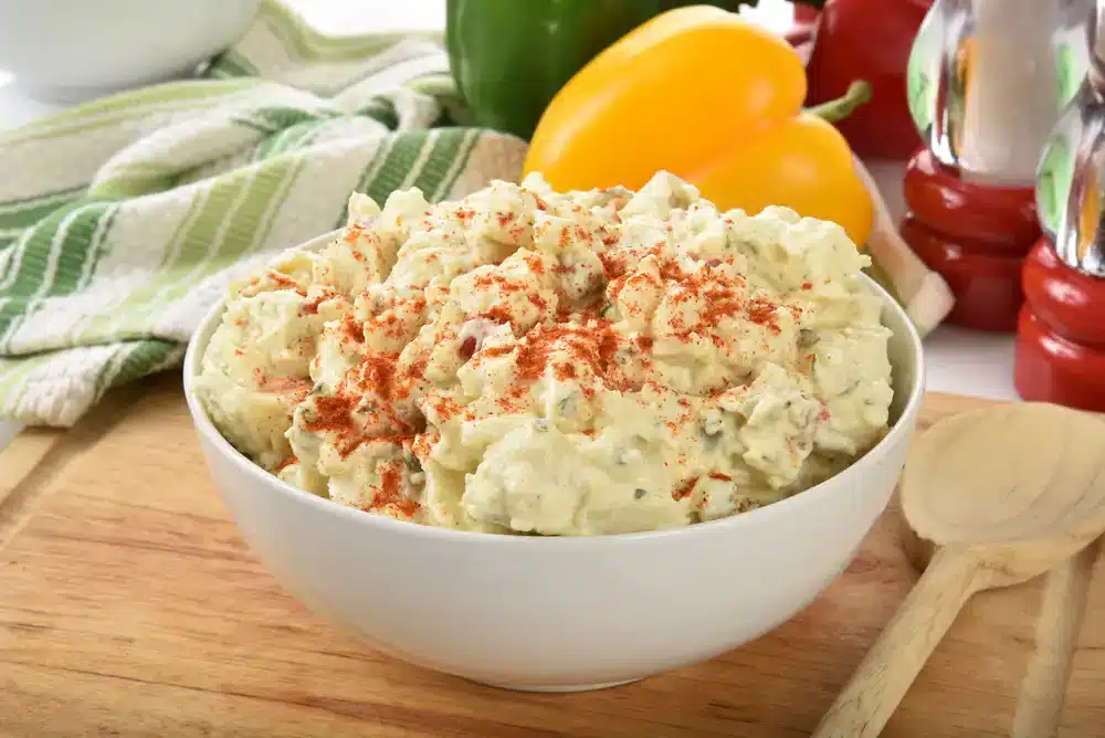 Jak dlouho se vari brambory na salat